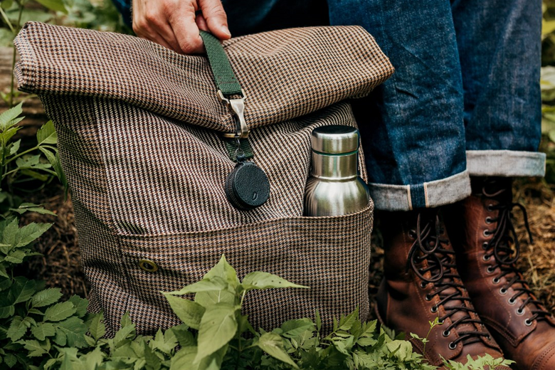 COCOLILY & CO. Holiday Gift Guide features TriMech Client 1 stocking stuffer invention design: The Ring Keeper